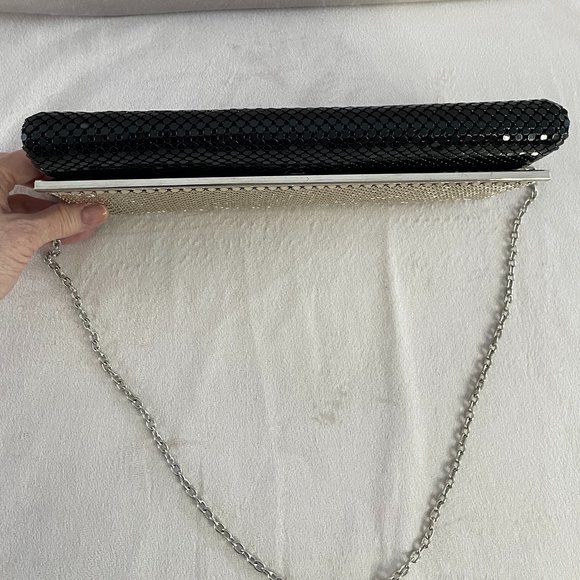 NWOT! Jessica McClintock Silver & Black Metal Mesh Evening Bag with Chain - Picture 4 of 12